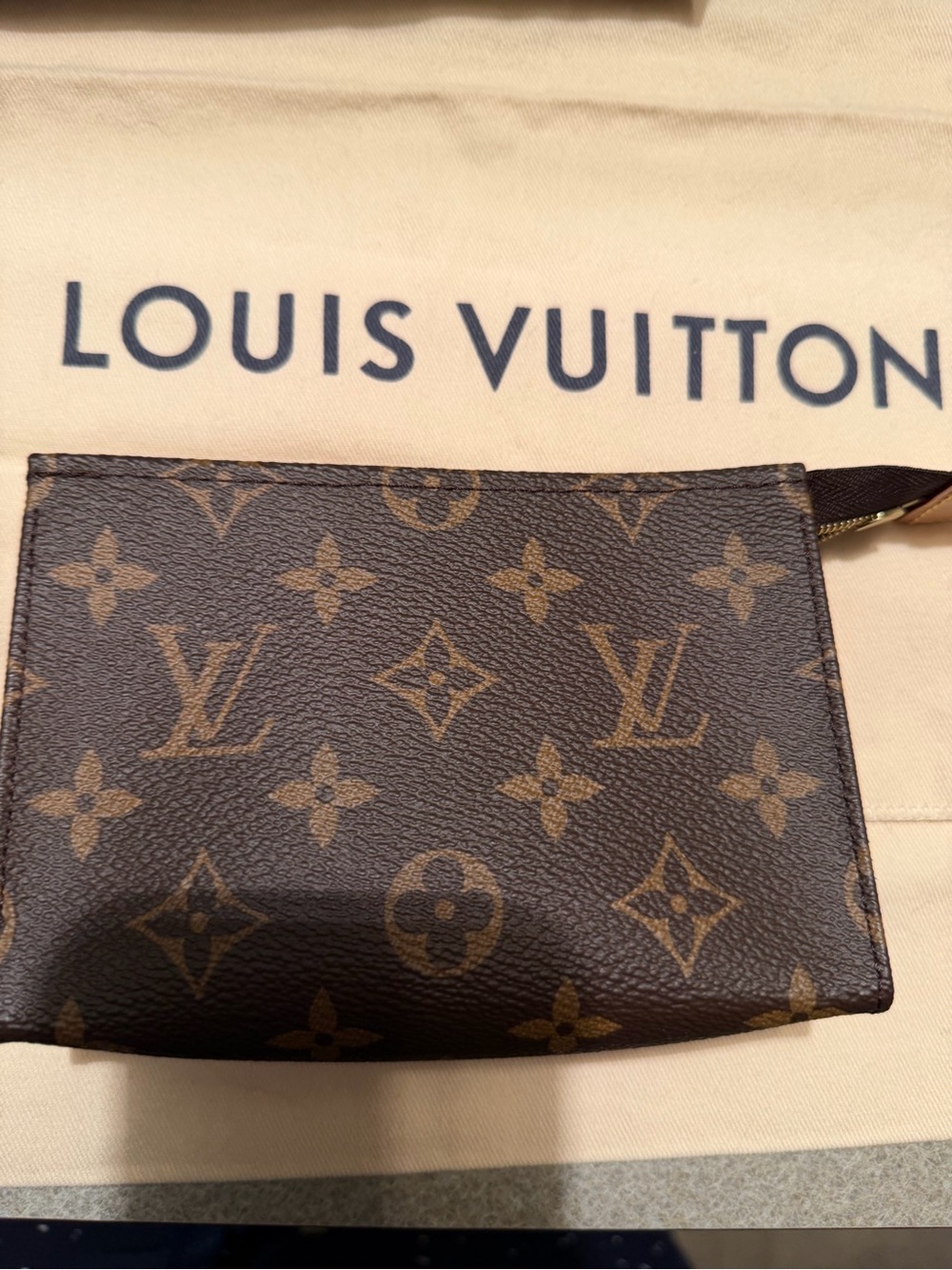 Louis Vuitton Monogram toiletry 15 brand new